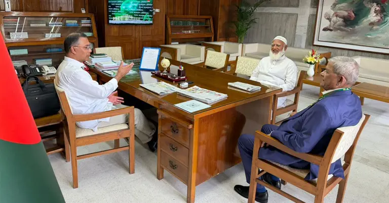 প্রধানমন্ত্রীর সঙ্গে বিরোধীদলীয় নেতার সাক্ষাৎ